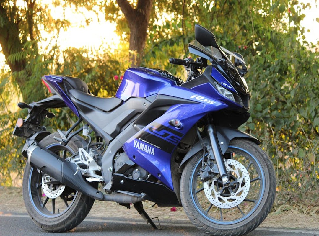 Deep Dive: The Yamaha R15 - The Young Hero's Sportbike